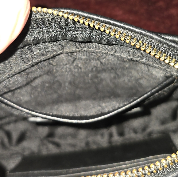 MICHAEL Michael Kors Jet Set Black Pebbled Leather Crossbody. EUC - Picture 11 of 14